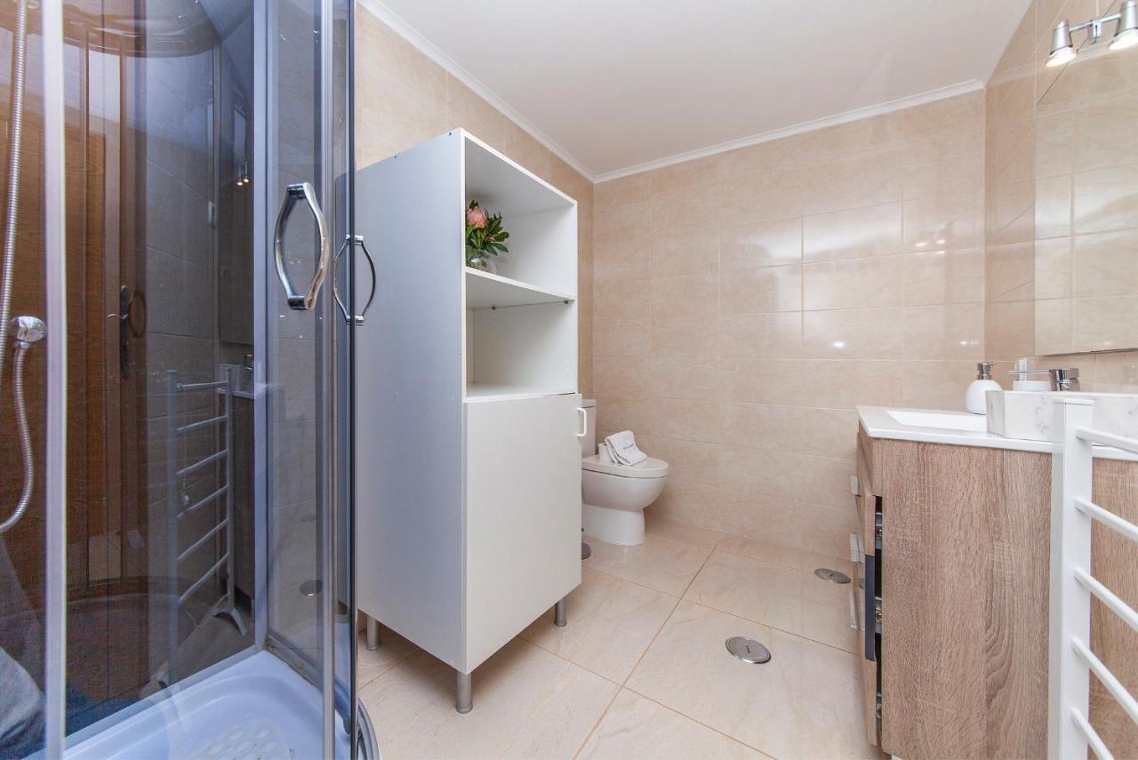 A19 -Tangerine Apartment In לאגוּ‏ש מראה חיצוני תמונה