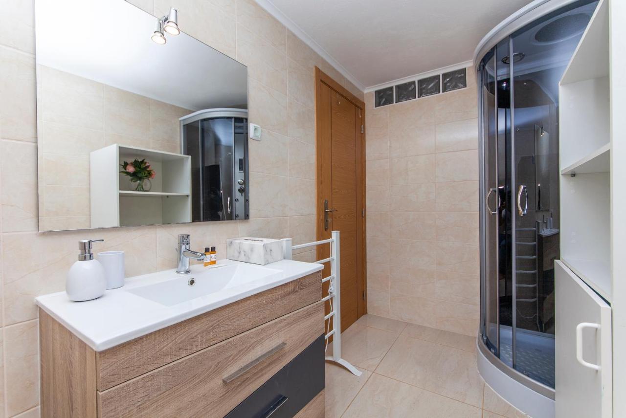 A19 -Tangerine Apartment In לאגוּ‏ש מראה חיצוני תמונה
